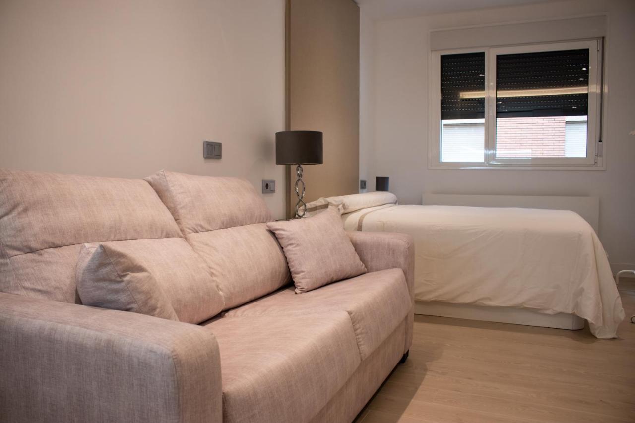 Apartamentos Palacio De Yolanda 사모라 외부 사진