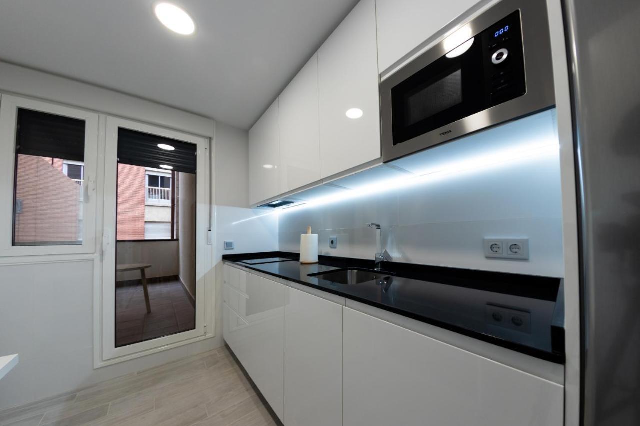 Apartamentos Palacio De Yolanda 사모라 외부 사진