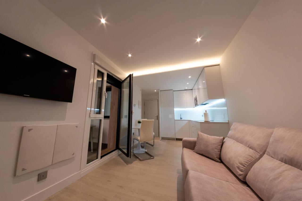 Apartamentos Palacio De Yolanda 사모라 외부 사진