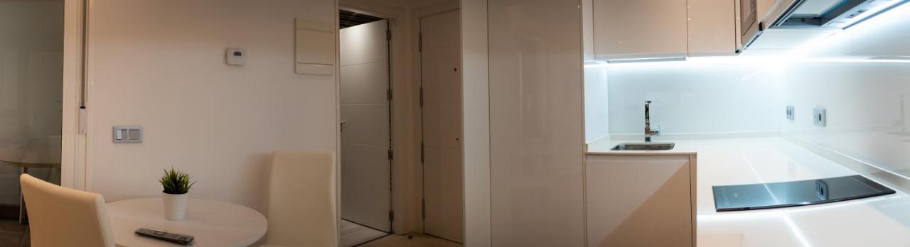 Apartamentos Palacio De Yolanda 사모라 외부 사진
