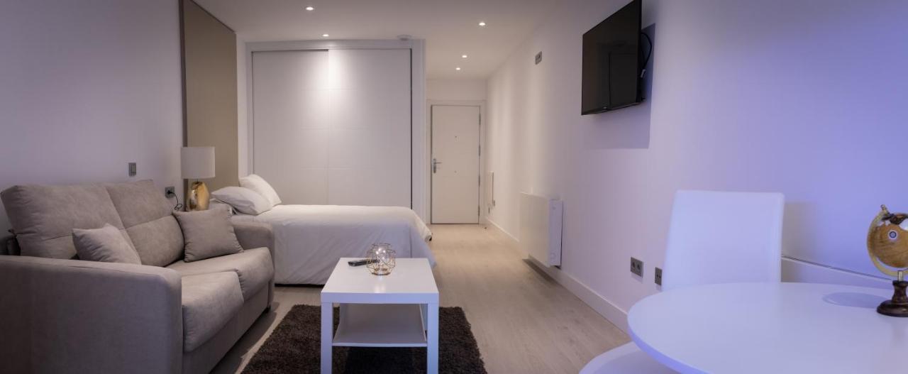Apartamentos Palacio De Yolanda 사모라 외부 사진