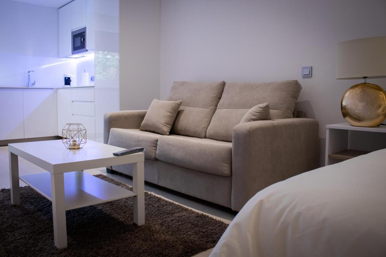 Apartamentos Palacio De Yolanda 사모라 외부 사진