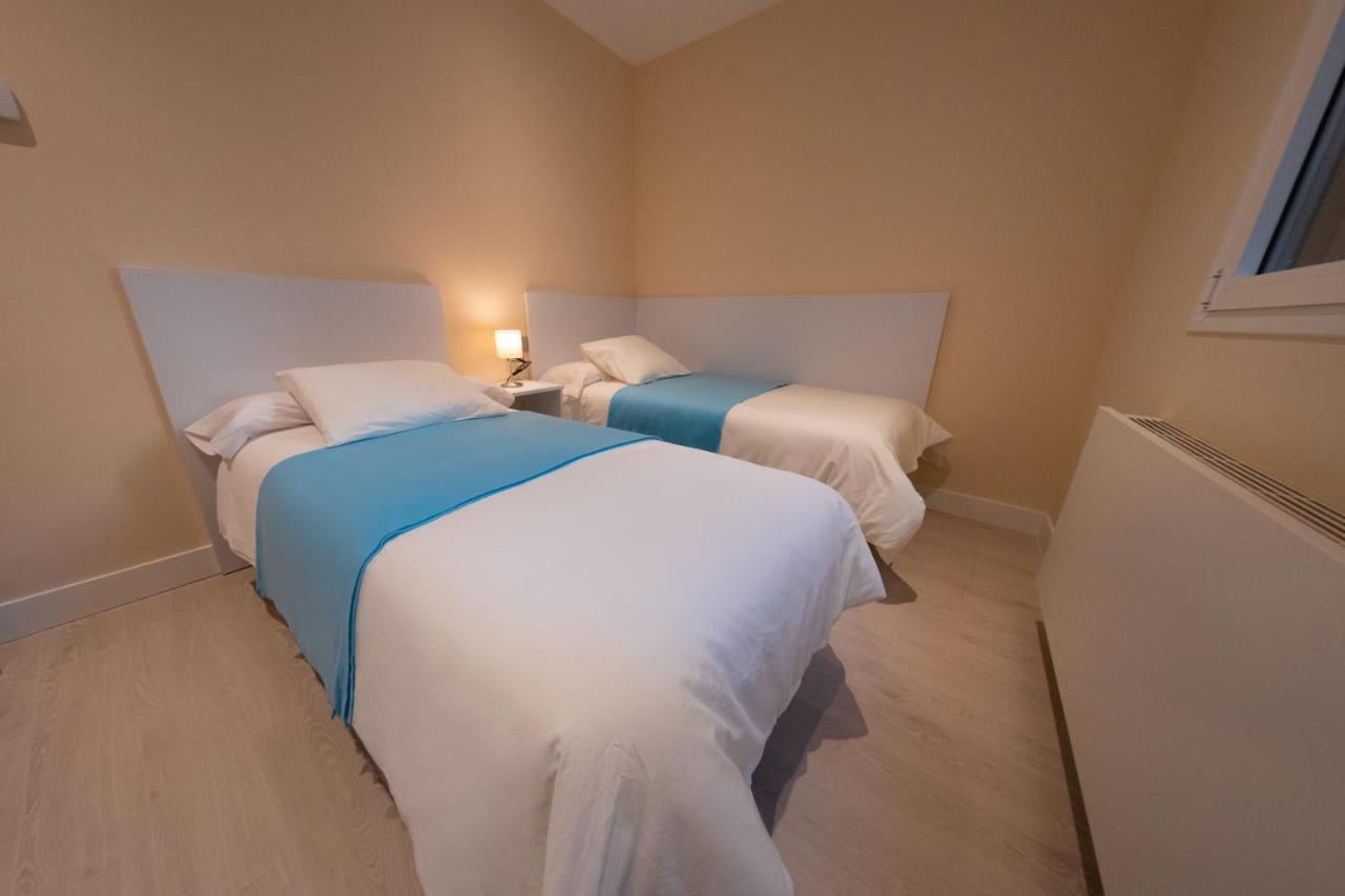 Apartamentos Palacio De Yolanda 사모라 외부 사진