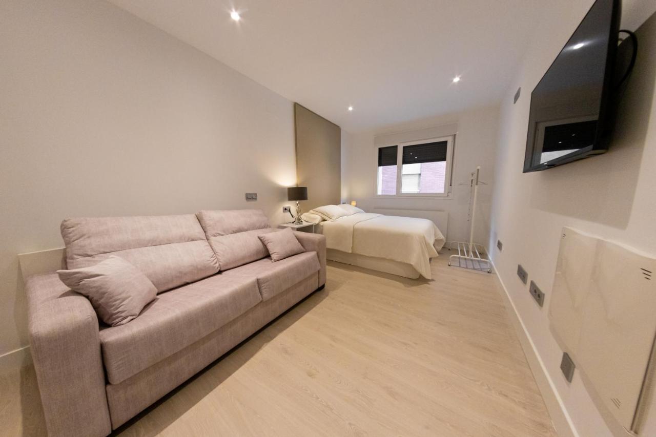 Apartamentos Palacio De Yolanda 사모라 외부 사진