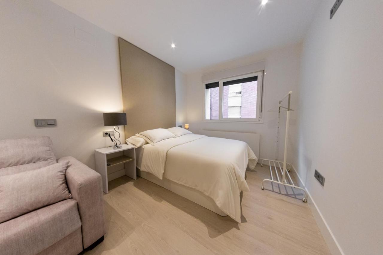 Apartamentos Palacio De Yolanda 사모라 외부 사진