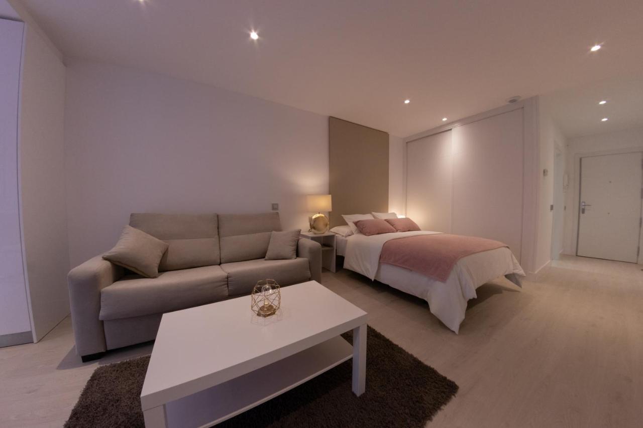 Apartamentos Palacio De Yolanda 사모라 외부 사진