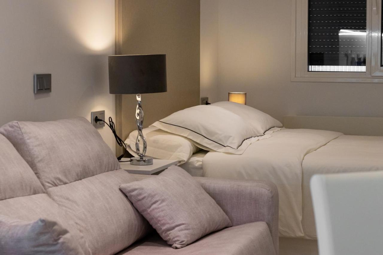 Apartamentos Palacio De Yolanda 사모라 외부 사진
